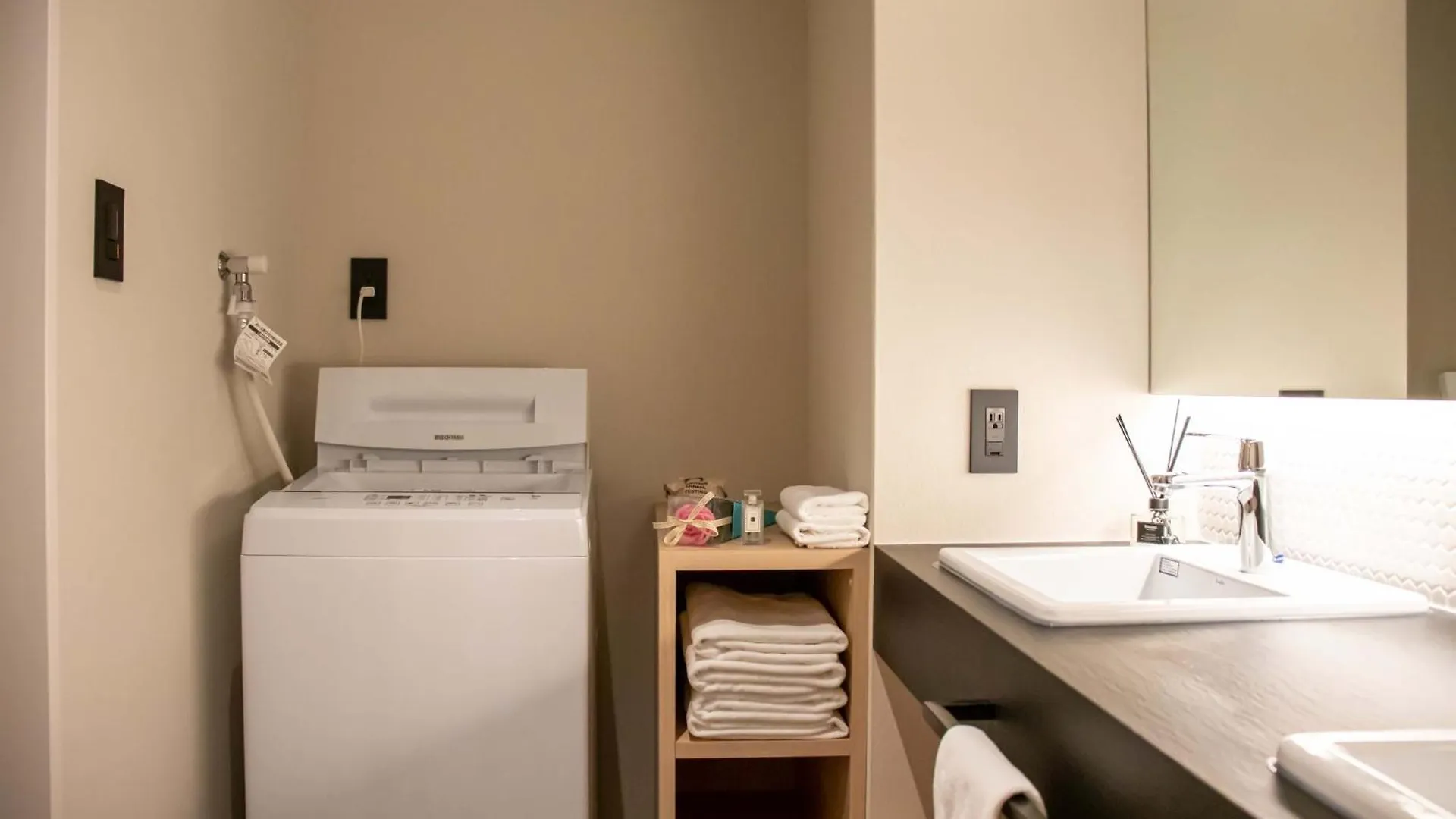 Hotel S-Presso South Ōsaka